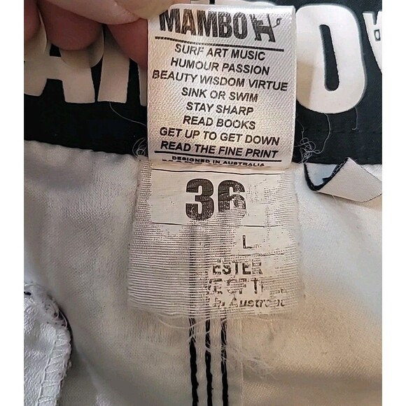 Mambo Australia‎ Board Shorts Men's Size 36 Graphic Comic Portrait Skull Pinup - Picture 13 of 13